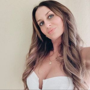 Meet your Posher, Liana